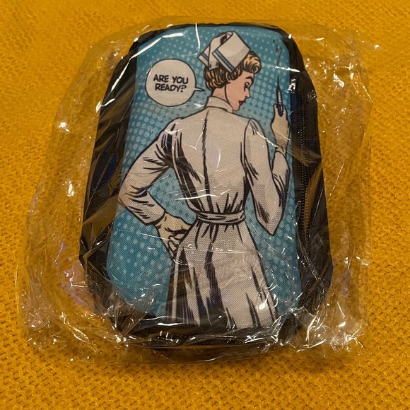 Nurse Cosmetic Case, May be used as a Pencil Case, Perfect for gift for nurses - Picture 13 of 13